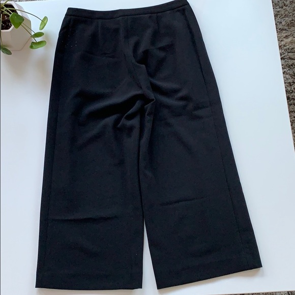 Tahari Wide Leg Cropped Pants - Picture 7 of 10